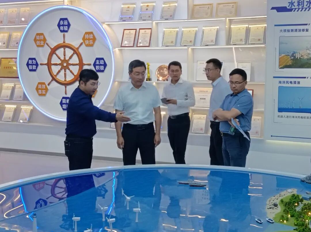 图片1 图片1